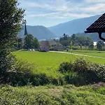 Gabriela Achtung Nur Feriengaeste Willkommen,es Ist Keine Arbeiterunterkunft Obernzell